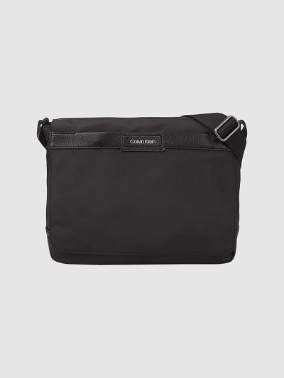 Calvin Klein Táskák & Kiegészítők HU231705 | Calvin Klein Recycled Nylon Férfi Futártáska Fekete